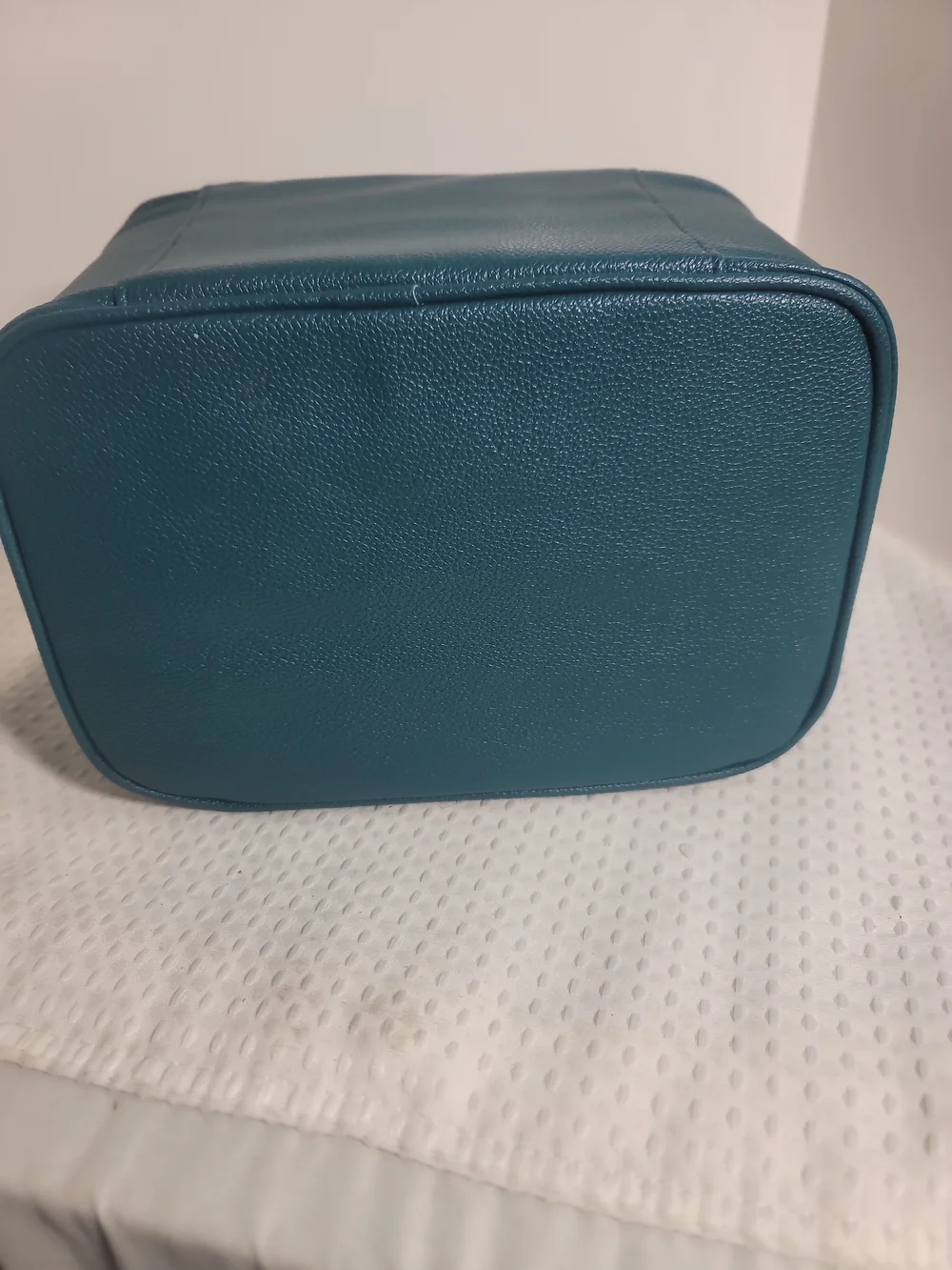 Makeup Train Case with LED Mirror - Teal